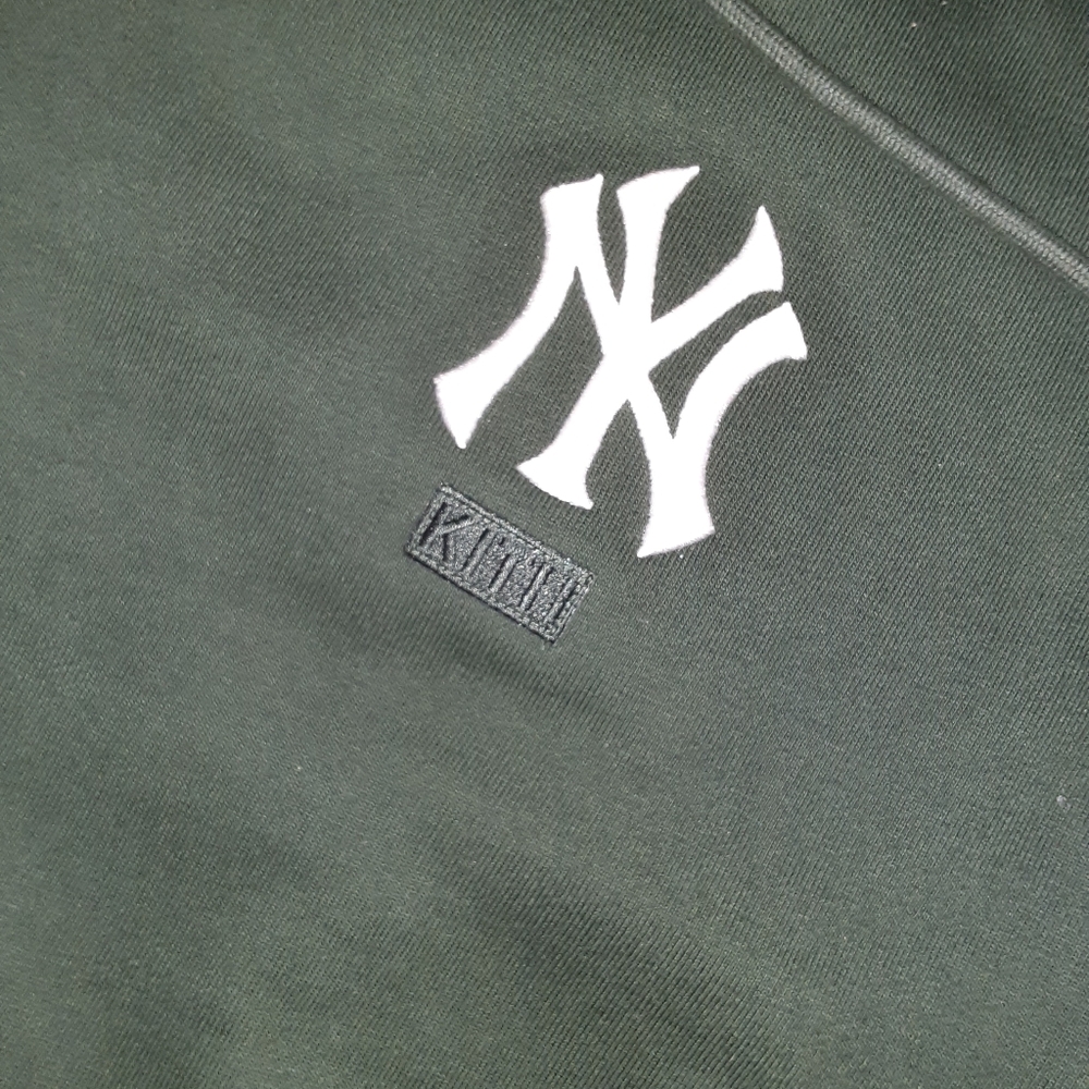 MEN'S KITH NEW YORK YANKEES HOODIE - Picture 3 of 10